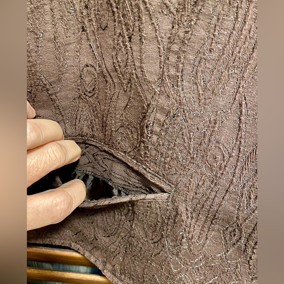 Vintage Fully lined. Pit to pit=24.5 inches. Never worn.Chocolate brown textured - Picture 7 of 16